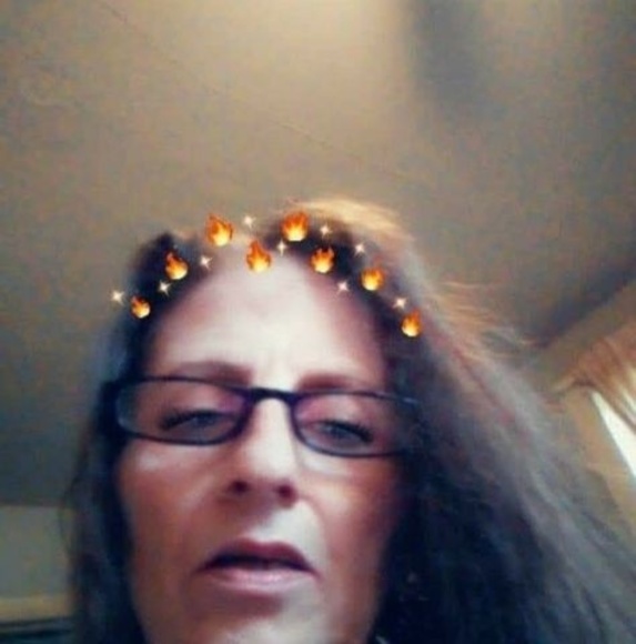 Profile Picture of Karen Parlette (@herewasme1962) on Poshmark