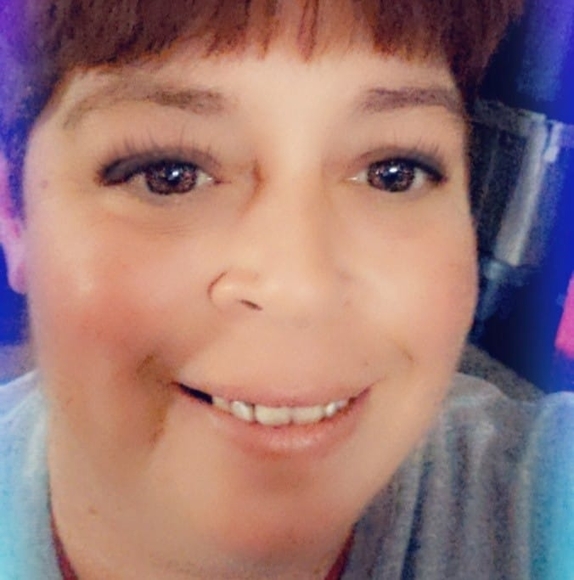 Profile Picture of Jessica Claxton (@stars310) on Poshmark