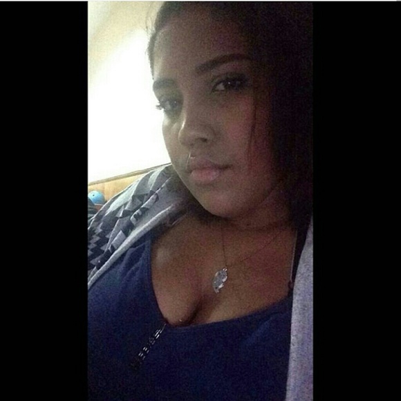 Profile Picture of Tahira Montijo (@queen_oxo) on Poshmark