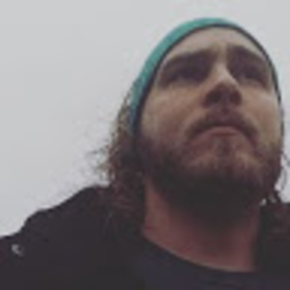 Profile Picture of Donald Poteet (@nvsaurok) on Poshmark