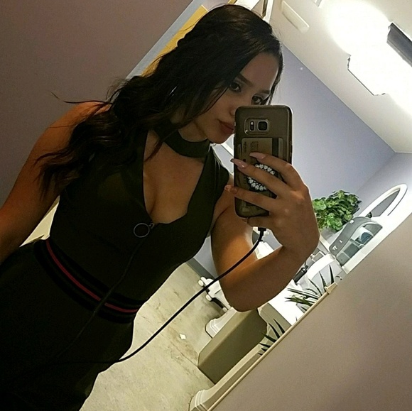 Profile Picture of Noemi Pena (@npena9447) on Poshmark