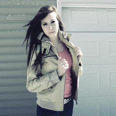 Profile Picture of Catherine Leclerc (@@LecCatherine) on Twitter