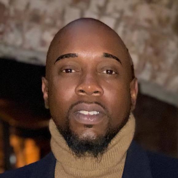 Profile Picture of Damon Campbell (@damoncampbell) on Poshmark