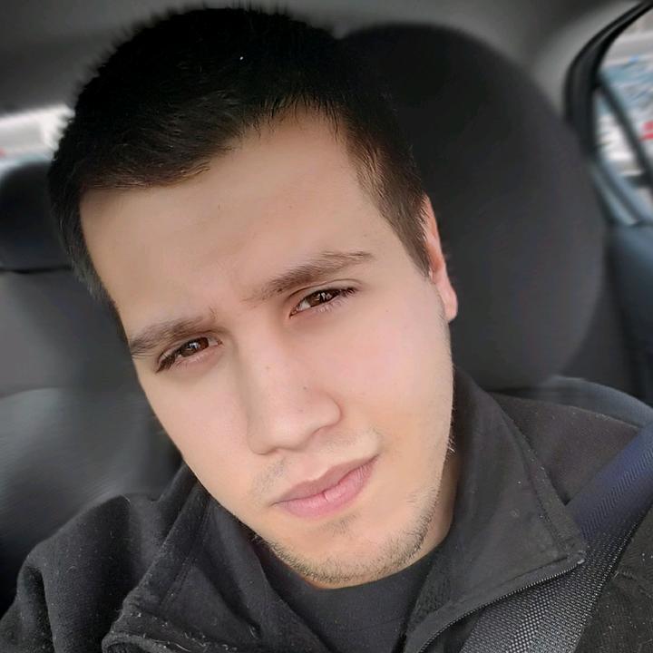 Profile Picture of Robert Hollabaugh (@roberthollabaugh) on Tiktok