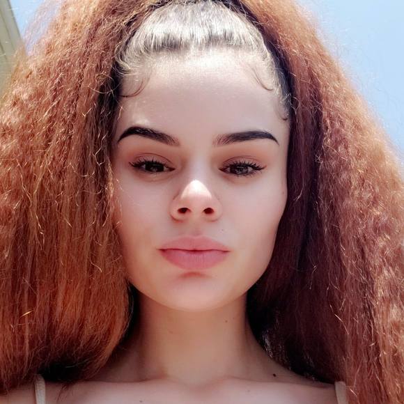 Profile Picture of Alorna Williams (@alornamommy1109) on Poshmark