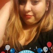 Profile Picture of Crystal Robles (@adam0720121) on Twitter