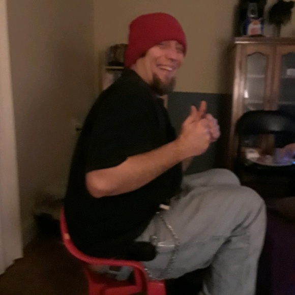 Profile Picture of Chad Webber (@goofyfosho) on Poshmark