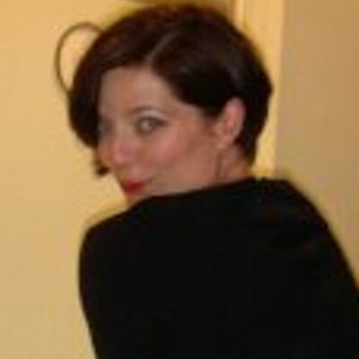 Profile Picture of Meredith Earl (@UnaCantante) on Twitter