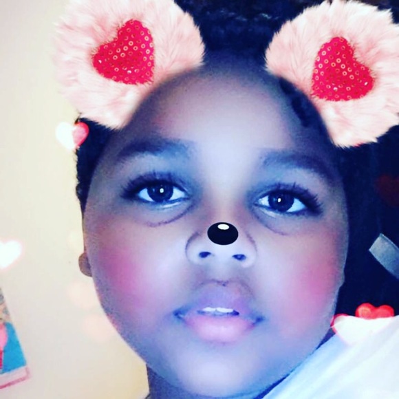 Profile Picture of Johnathan Matthews (@johnathan408) on Poshmark