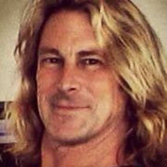 Profile Picture of Paul Perkins (@paulsobe) on Poshmark