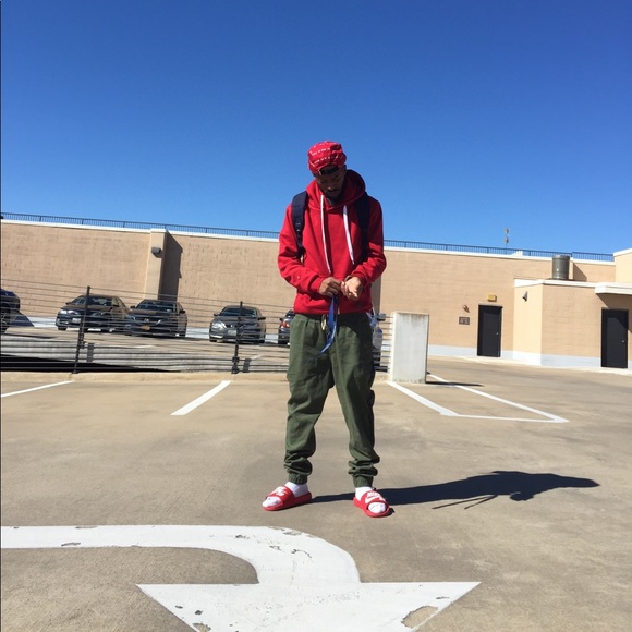 Profile Picture of Geoffrey Sparks (@yg88) on Poshmark