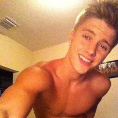 Profile Picture of Jeff Ciccone (@jeff_chinstrap) on Twitter