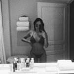 Profile Picture of Lor (@lornaouarett) on Instagram
