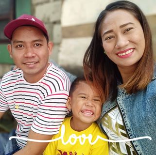 Profile Picture of Roxan Malicsi Camua (@roxan.malicsi) on Facebook