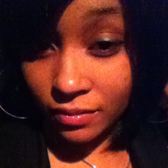 Profile Picture of Briante Friedman (@brebeautiful) on Poshmark