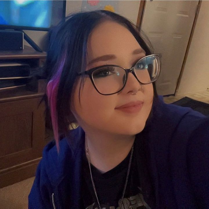 Profile Picture of breadio (@breadio5) on Tiktok