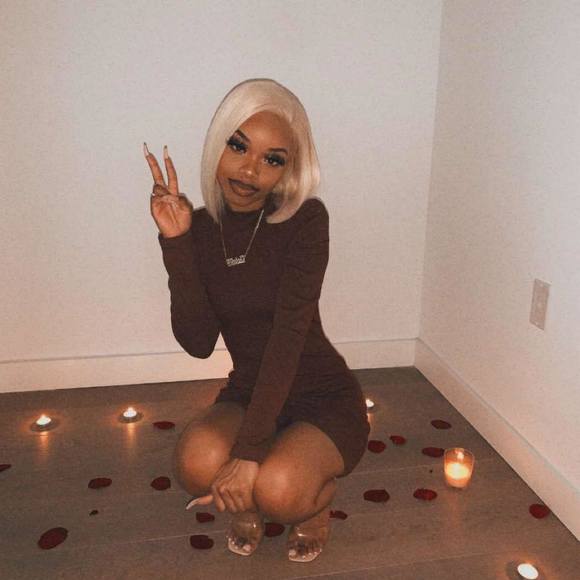 Profile Picture of Nakai Nakai (@kaiikenzo15) on Poshmark