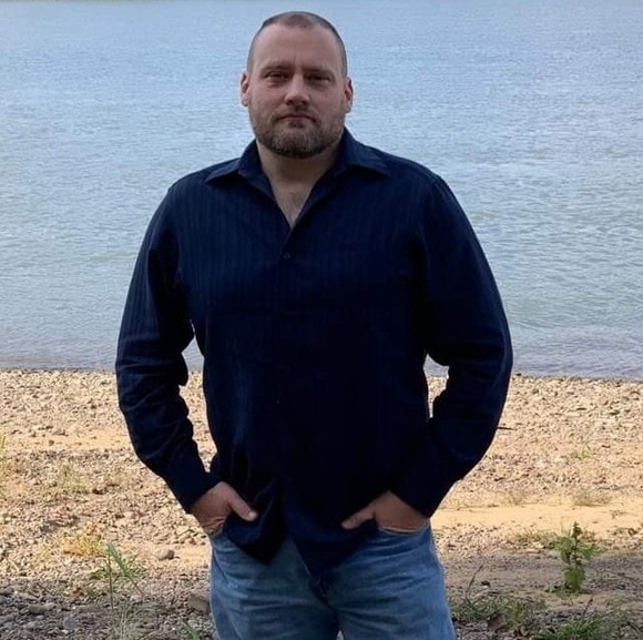 Profile Picture of David Osborne (@dodaveosborne) on Poshmark