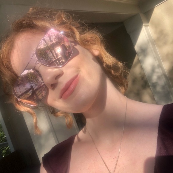 Profile Picture of Lilly Kosicki (@lilkooo) on Poshmark