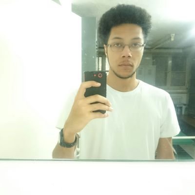 Profile Picture of Julian Schmidt (@Spiffytwo405) on Twitter