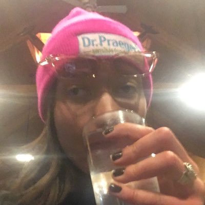 Profile Picture of Amelia La Plante Thorne (@wet_mudd) on Twitter