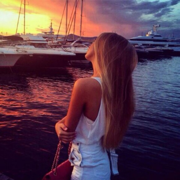 Profile Picture of Johnetta Walker (@dominikad3712) on Poshmark