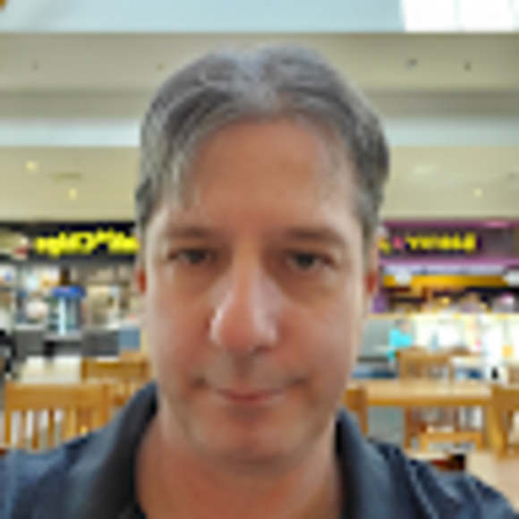 Profile Picture of Robert Schau (@robertschau00) on Poshmark