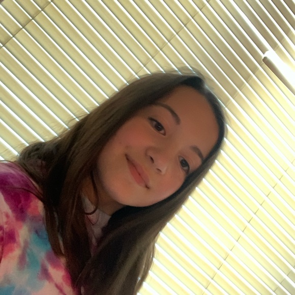 Profile Picture of Sofia Dalberto (@sofia_dalberto) on Poshmark