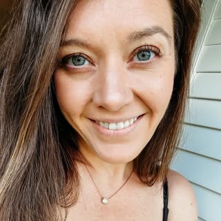 Profile Picture of Jess Knowlton (@thejessknowlton) on Instagram