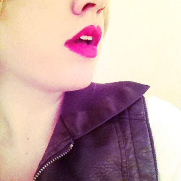 Profile Picture of Beth Mccamish (@bmccamish) on Poshmark