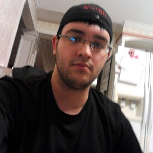 Profile Picture of Jimmy P (@ill_cut_u_2_ribbons) on Myspace
