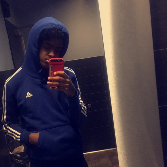 Profile Picture of Maslax Dualeh (@maslax1) on Poshmark