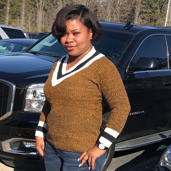 Profile Picture of Keshia Campbell (@kimoralee12) on Poshmark