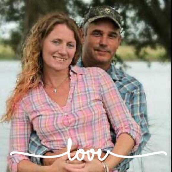 Profile Picture of Toby n kim Bell (@kimbiebell78) on Poshmark