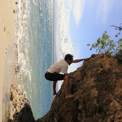Profile Picture of Ian Bach (@ian_bumphead) on Twitter