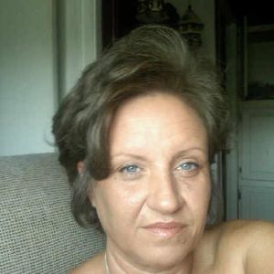 Profile Picture of Lisa Harland (@lisaharland) on Myspace