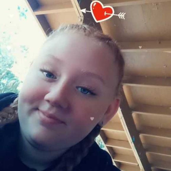 Profile Picture of Mercedes Popowitz (@cedes_jada) on Poshmark