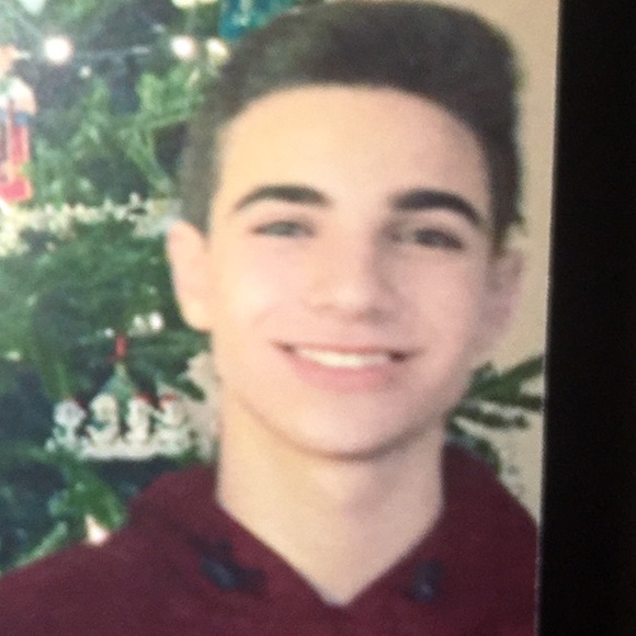 Profile Picture of Erik Dilibero (@erikd12) on Poshmark