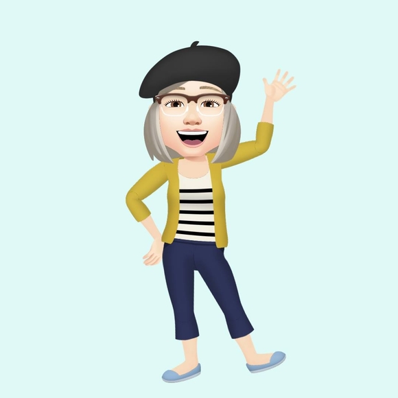 Profile Picture of Sarah Muston (@sarah_muston) on Poshmark