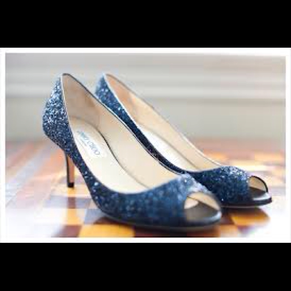 Profile Picture of Jodi Burton (@amaliab) on Poshmark