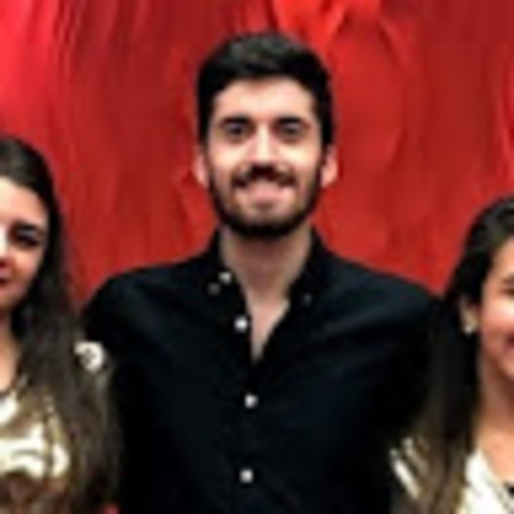 Profile Picture of Neema Rafizadeh (@neemarafizadeh) on Poshmark