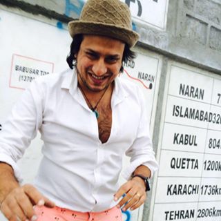 Profile Picture of Hussein Sheikh (@hussein.sheikh.969) on Facebook