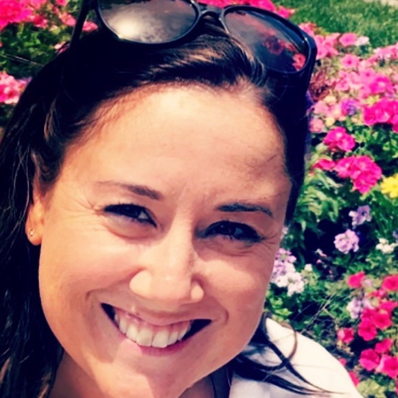 Profile Picture of Jennifer Laforest (@austarjla) on Poshmark