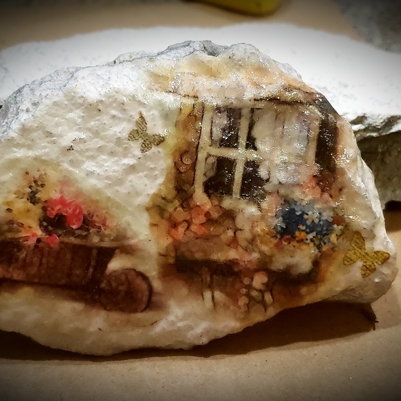 Profile Picture of Dena Wozny (@moongypsyco) on Poshmark