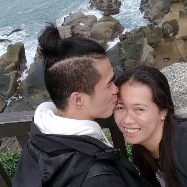 Profile Picture of MARK FERNANDEZ (@markkevinfernan) on Tiktok