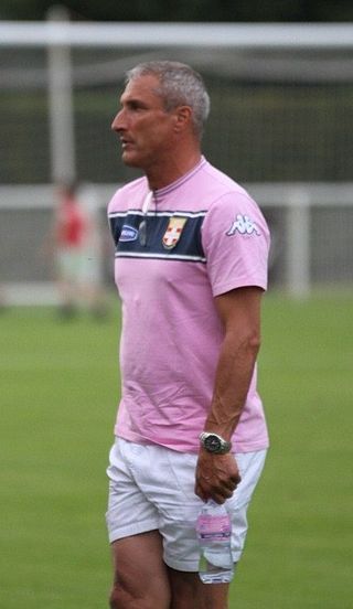 Profile Picture of Bernard Casonion Wikipedia