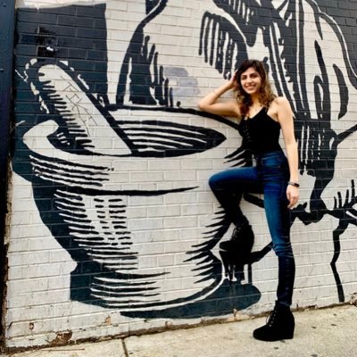 Profile Picture of Donna Saadeh (@DonnaSaadeh) on Twitter