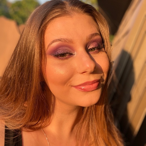 Profile Picture of Karley Ison (@karleyison) on Poshmark