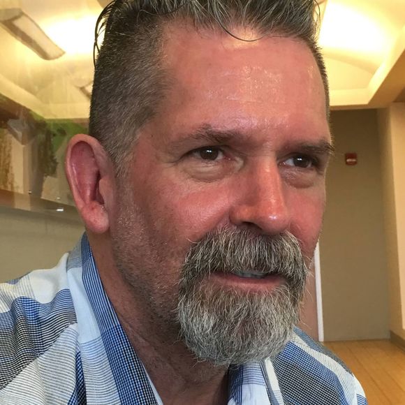 Profile Picture of Scott Crase (@shovelnut) on Poshmark