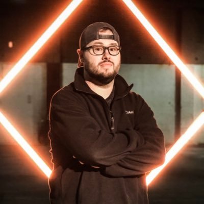 Profile Picture of Matt Jaques (@WarEagleFX) on Twitter